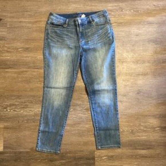 Chico’s The Platinum Medium Wash Jeggings Size 2 Petite - Picture 1 of 5